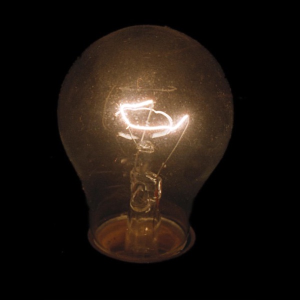 Light bulb img